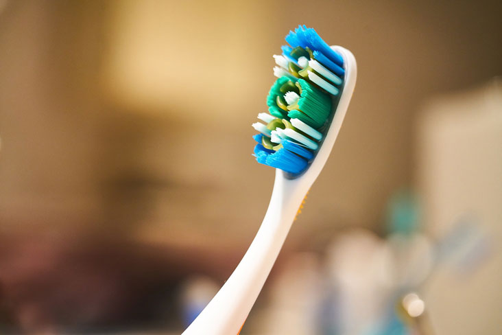 Escova De Dentes
