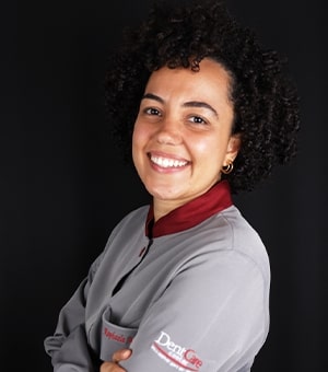 Dra. Raphaela Amaral